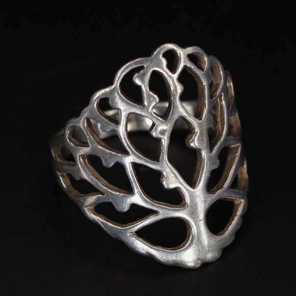 Sterling Silver Tree of Life Open Work Ring Size 8 - Picture 2 of 5